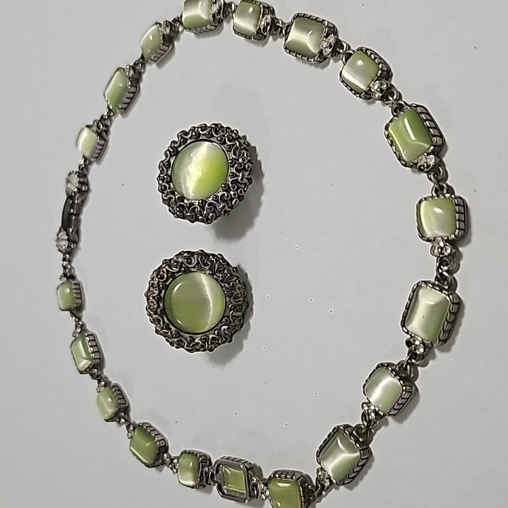 Necklace & Earring Set